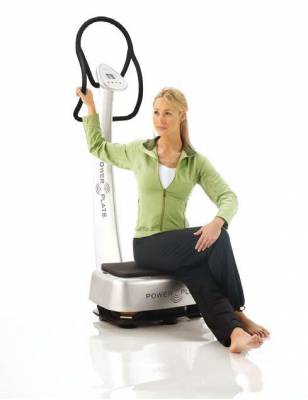 Виброплатформа Power Plate My3.jpg Виброплатформа Power Plate My3 Легко адаптируемая и наиболее экономичная конструкция.Вес тренажера: 57 кг.Размеры: 65 см x 82 см x 157 см.Максимальный вес пользователя: 120 кг.